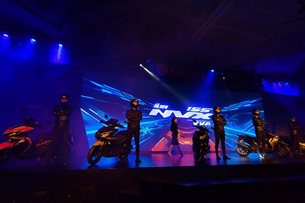 Yamaha NVX 155 VVA mới giá 53 triệu đồng, đấu Honda PCX tại Việt Nam ảnh 1