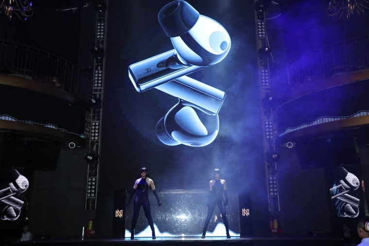 Huawei ra mắt tai nghe không dây chống ồn chủ động thông minh cao cấp – Huawei FreeBuds Pro tại Việt Nam ảnh 3