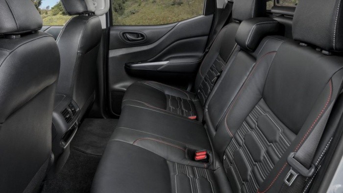 Nissan Navara 2021 ra mắt với diện mạo hoàn toàn mới 3