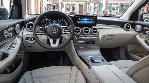 Mercedes-Benz triệu hồi GLC ảnh 1