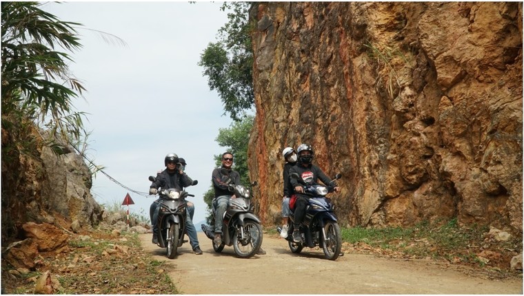 Bất ngờ khi thử thách 300 km phượt lên Tây Bắc với Yamaha Sirius Fi ảnh 2