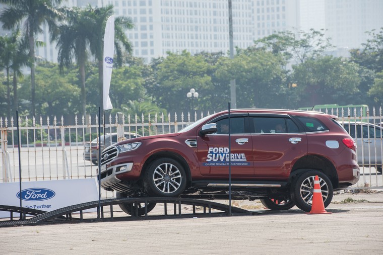 Khám phá công nghệ chống tiếng ồn, rung, xóc (NVH) của Ford Ranger và Ford Everest ảnh 2