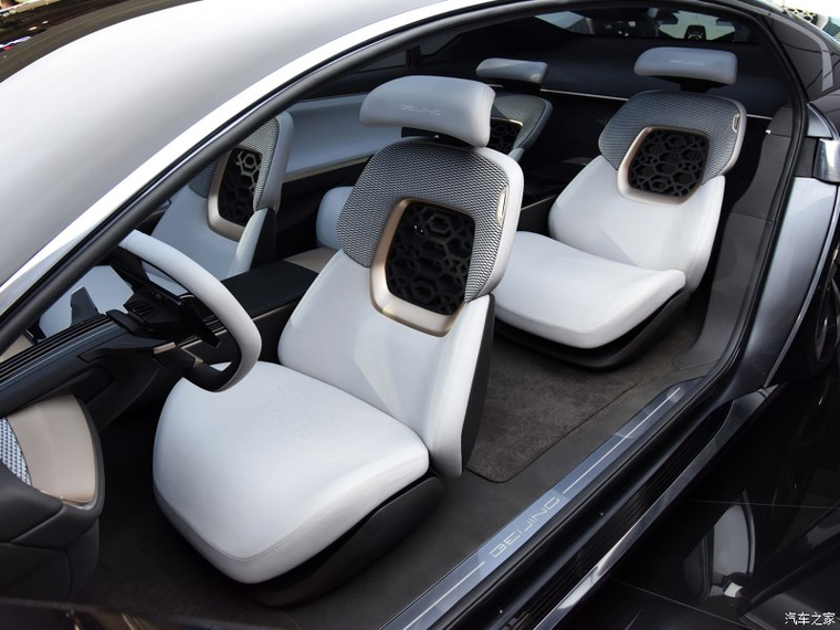 Beijing Radiance Concept, sẵn sàng đối đầu Tesla Model S ảnh 4