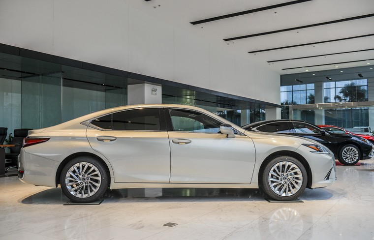 Lexus Việt Nam chính thức giới thiệu ES phiên bản 2021: Tăng an toàn, giá không đổi ảnh 3