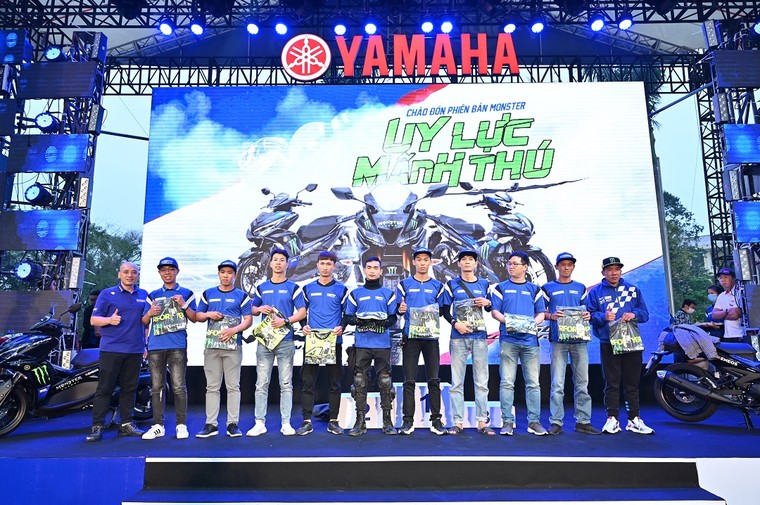 Y-Riders Fest 2020 kết thúc với màn ra mắt đặc sắc của bộ 3 siêu xe thể thao phiên bản MonsterYamaha ảnh 2