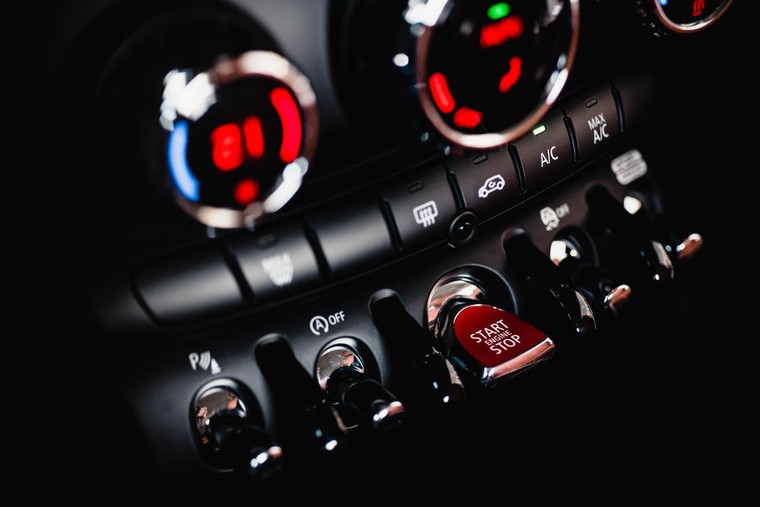 Mini ra mắt 2 mẫu xe mới tại Việt Nam ảnh 9