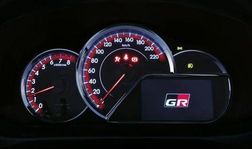 Trình làng mẫu Toyota Vios phiên bản thể thao ảnh 5