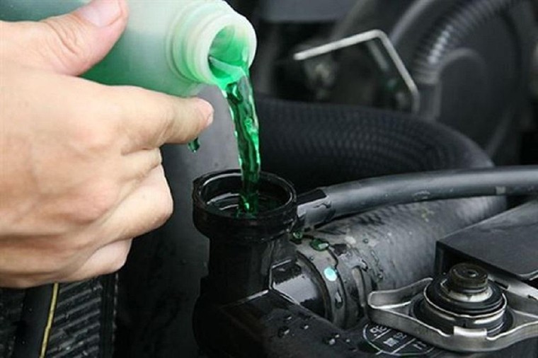 Nguyên nhân động cơ ô tô bị quá nhiệt ảnh 1