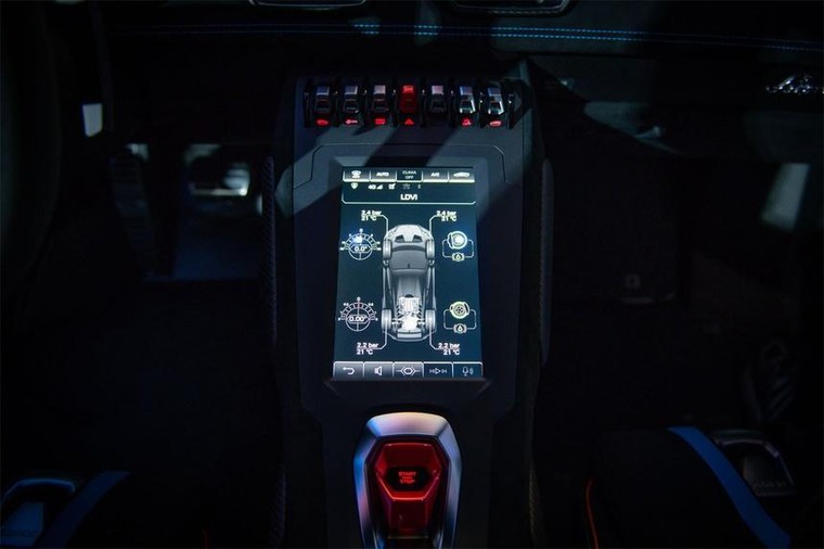 Lamborghini Huracan STO được ra mắt tại Thái Lan, giá gần 1 triệu USD ảnh 6