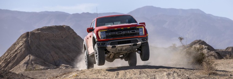 Ford tiết lộ F-150 Raptor 2021 và xác nhận động cơ V8 Super Duper Raptor R cho phiên bản 2022 ảnh 1