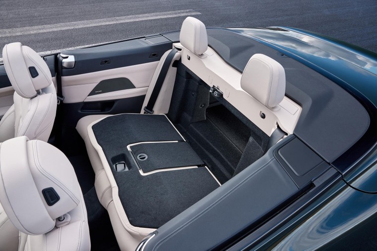 'Soi' ảnh chi tiết BMW 4-Series Convertible ảnh 50