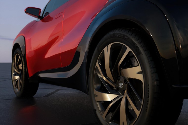 Toyota lộ diện mẫu Crossover cỡ nhỏ mới với thiết kế lạ mắt ảnh 8