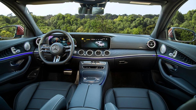 Mercedes-Benz Việt Nam giới thiệu xe E-Class nâng cấp (W213) ảnh 3