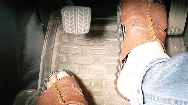 Kinh nghiệm chỉnh côn xe ô tô ảnh 1