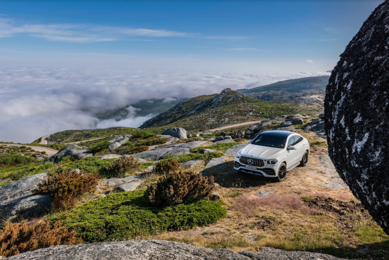 GLE 53 4MATIC+ Coupé: Nhanh hơn, gợi cảm hơn ảnh 1