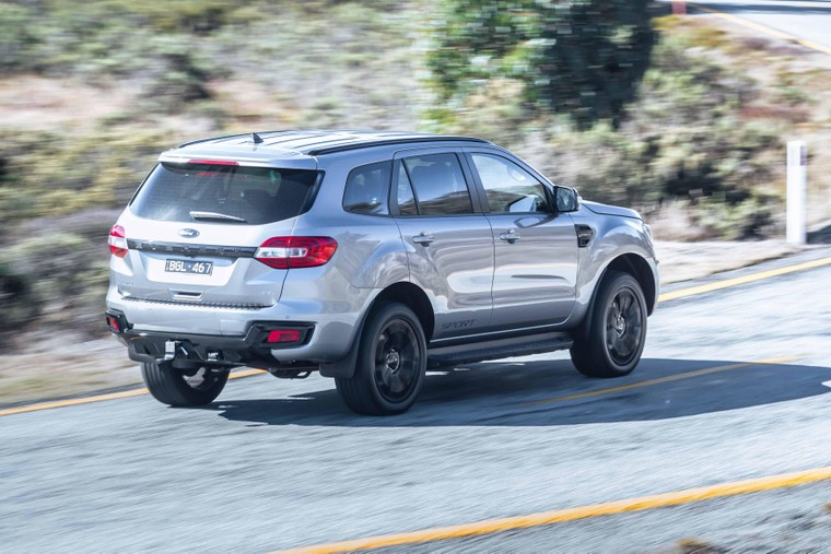 Những mẹo Off-road giúp bạn chinh phục mọi địa hình cùng Ford Everest ảnh 3