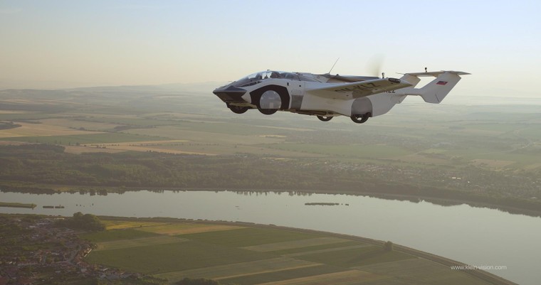 Ô tô bay sắp xuất hiện ảnh 1