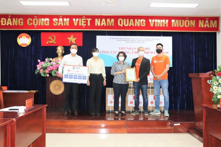 Shopee và Garena đồng hành cùng tuyến đầu chống đầu chống dịch tại Thành phố Hồ Chí Minh ảnh 1