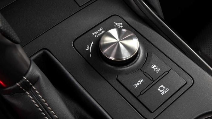 Lexus IS 500 F Sport có giá bán từ hơn 1 tỷ đồng tại Mỹ ảnh 16