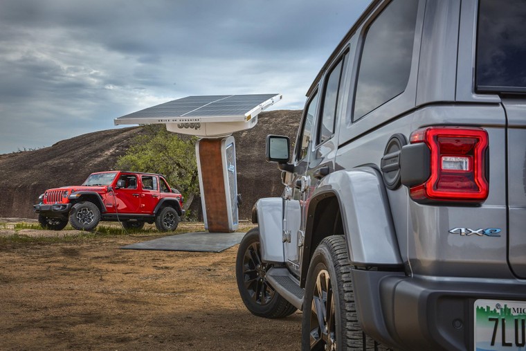 Stellantis đang thử nghiệm công nghệ kết nối 'xe với vạn vật' tại Bắc Mỹ ảnh 1