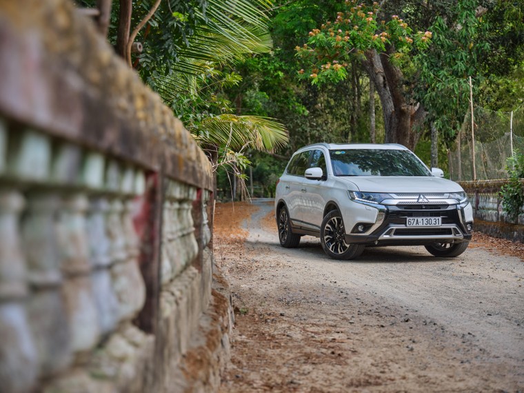 Mitsubishi tung nhiều ưu đãi hấp dẫn trong tháng 10 ảnh 5