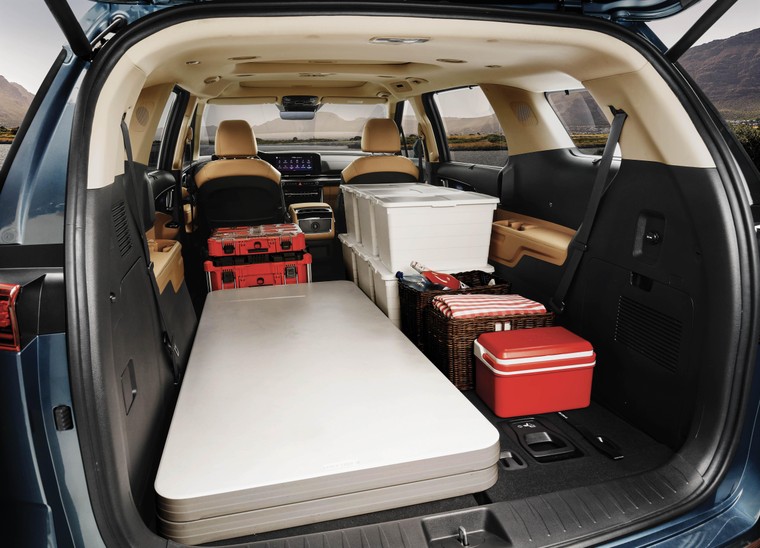 Kia Carnival chính thức ra mắt, 7 phiên bản, giá bán từ 1,199 tỷ Đồng ảnh 8