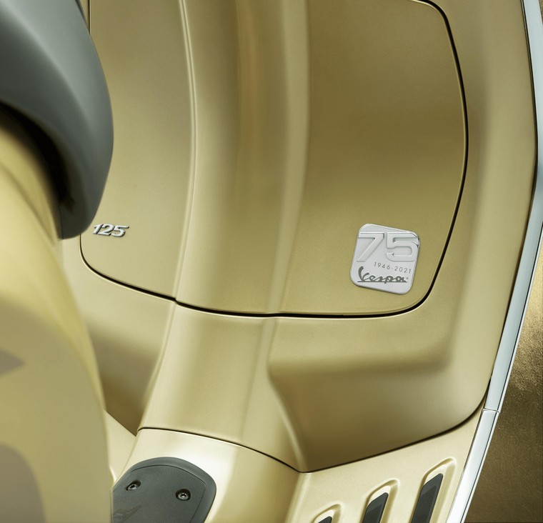 Piaggio Việt Nam ra mắt phiên bản đặc biệt kỷ niệm sinh nhật Vespa 75 năm tuổi trẻ ảnh 4