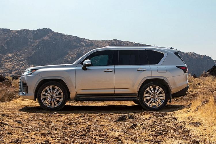 'Anh cả' Lexus LX600 2022 dưới cái nhìn chi tiết ảnh 9
