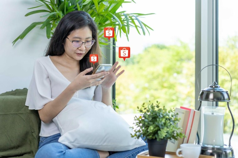 Lễ hội mua sắm cuối năm trên sàn TMĐT: “cú hích” cho các doanh nghiệp địa phương ảnh 1