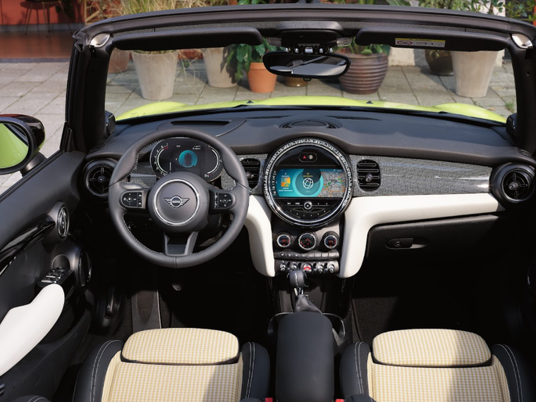 MINI 3-Cửa, MINI 5-Cửa và MINI Convertible mới chính thức ra mắt tại Việt Nam. ảnh 7