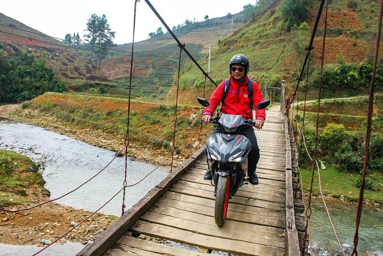 Trên chiếc Yamaha Exciter là những con người tự do, hiện đại ảnh 3