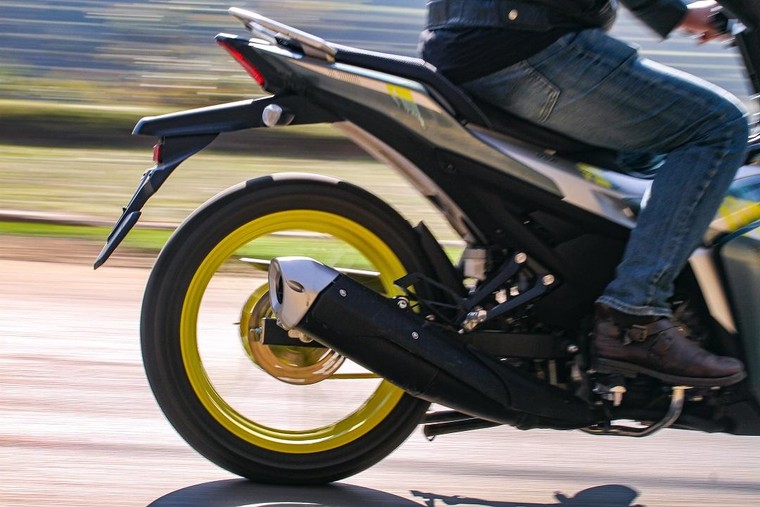 Trên chiếc Yamaha Exciter là những con người tự do, hiện đại ảnh 5