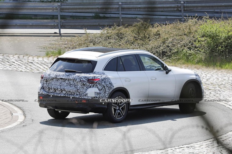 Mercedes-Benz GLC mới sẽ có phiên bản PHEV, chạy thuần điện hơn 100km ảnh 2