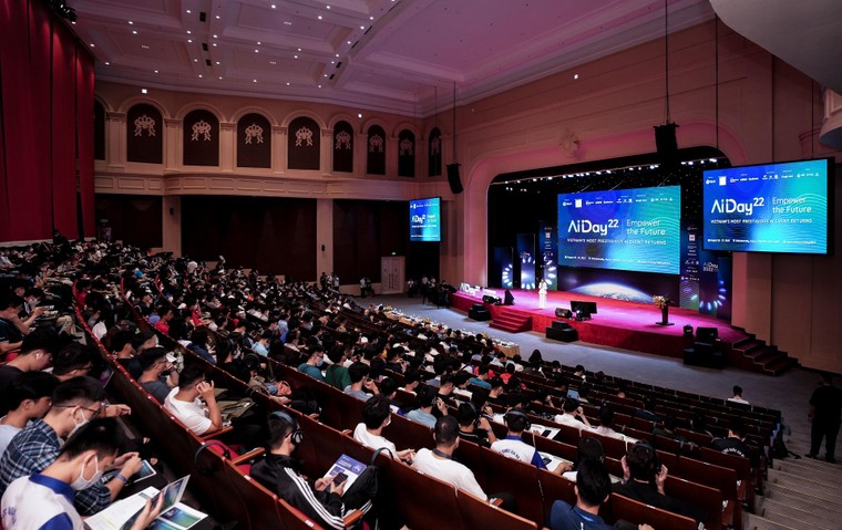 VinAI gây chú ý tại Ngày Trí tuệ Nhân tạo 2022 với công nghệ hỗ trợ lái xe đột phá ảnh 1