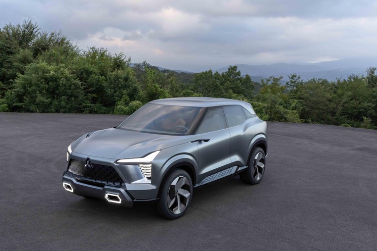 Mitsubishi Motors Việt Nam trưng bày mẫu xe XFC Concept tại triển lãm ô tô Việt Nam 2022 ảnh 2