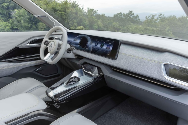 Mitsubishi ra mắt toàn cầu mẫu xe XFC Concept tại Việt Nam, chi tiết mẫu xe SUV concept cỡ nhỏ ảnh 4