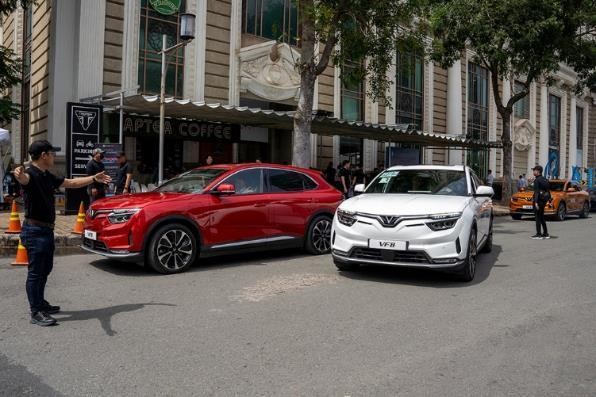 Người Sài Gòn lái thử VinFast VF 8: “Đáng mua nhất trong tầm giá 1 tỷ đồng!” ảnh 2