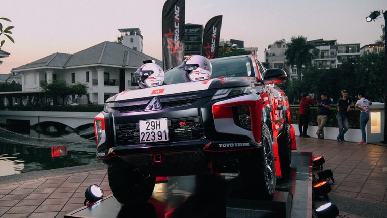 Đội đua AKA Racing cùng Mitsubishi Triton tham gia thi đấu giải đua xe đường trường xuyên quốc gia ảnh 3