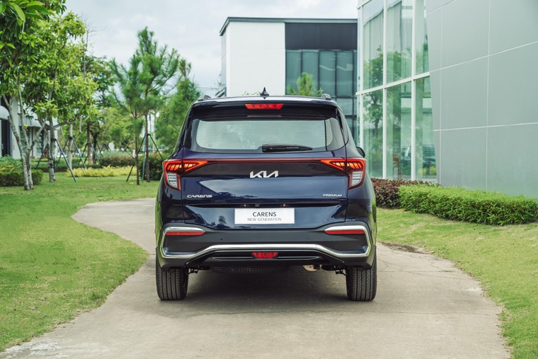 KIA Carens chính thức xuất hiện tại Việt Nam ảnh 4