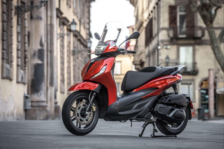 Piaggio Beverly S và Piaggio MP3 Sport - Trải nghiệm công nghệ xe tay ga đỉnh cao ảnh 4