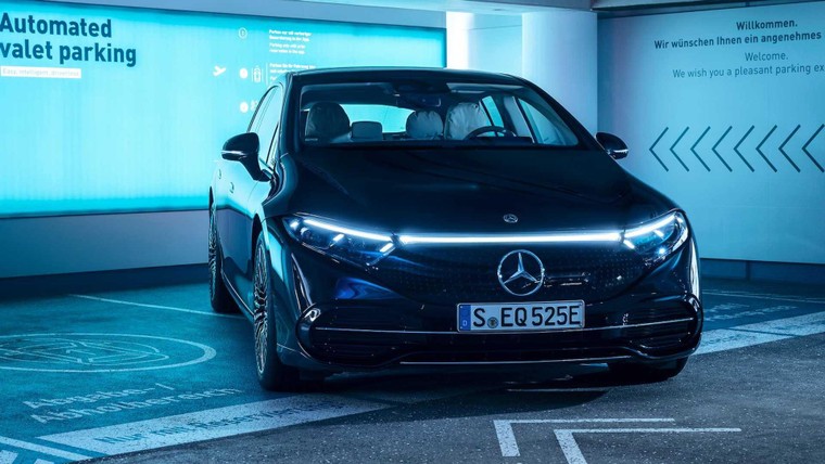 Hệ thống đỗ xe tự động không người lái của Mercedes-Benz được phép hoạt động công cộng ảnh 2