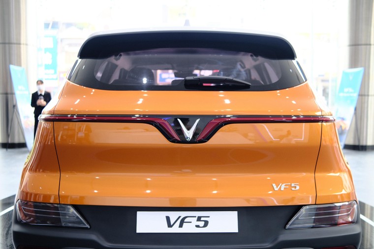 Chi tiết ngoại thất VinFast VF5 Plus ảnh 8