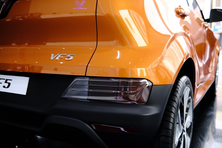 Chi tiết ngoại thất VinFast VF5 Plus ảnh 9