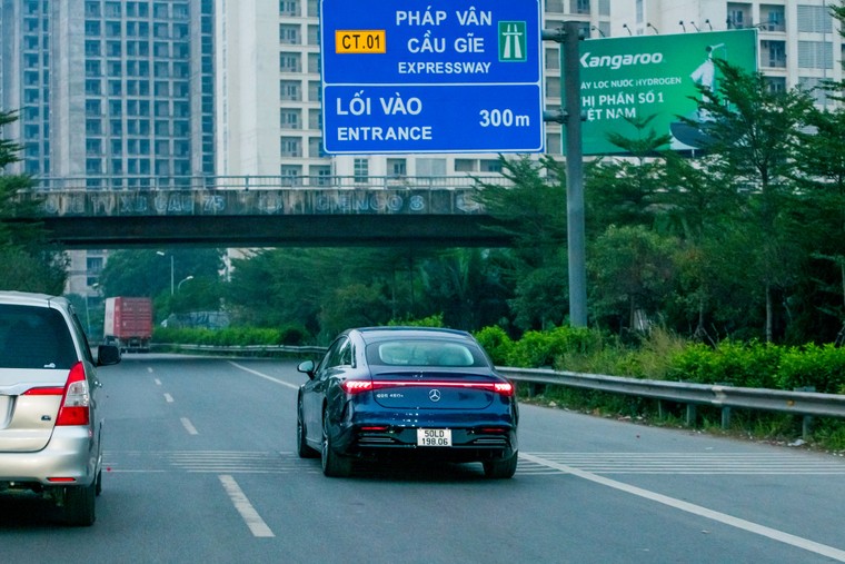 Nếu tin vào quảng cáo thì đừng trách hãng xe lúc phải dừng giữa đường ảnh 3