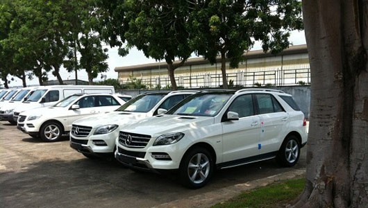 Có nguy cơ đang đi thì thuỷ kích, Mercedes phải triệu hồi hơn 300.000 xe ảnh 2