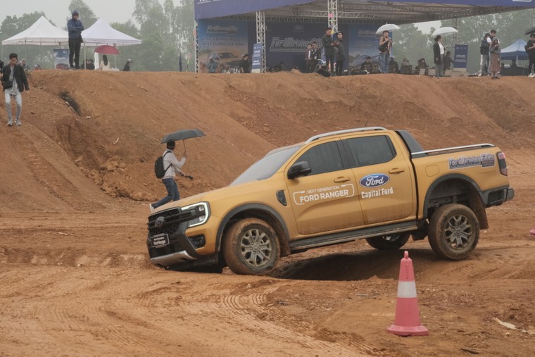 Ford Việt Nam khởi động chương trình hướng dẫn lái xe đường địa hình an toàn ảnh 5