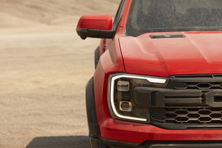 Ford ra mắt Ranger Raptor thế hệ mới, Off-road vượt trội ảnh 10