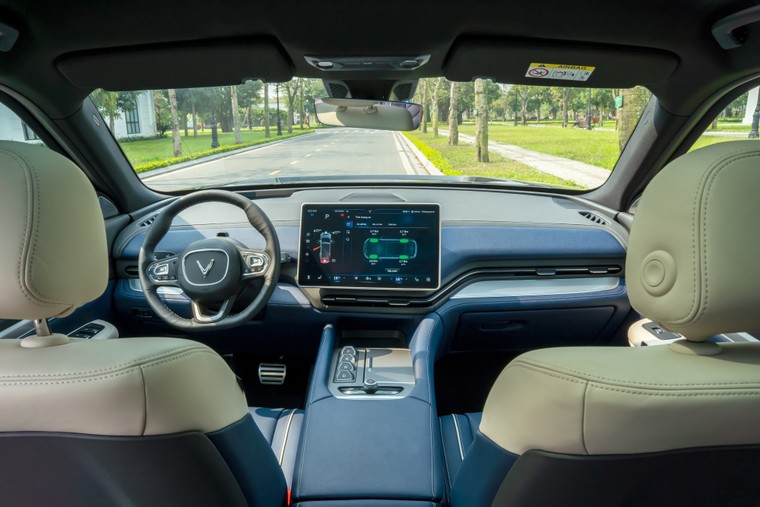 VinFast chính thức bàn giao VF9 đến tay khách hàng Việt Nam ảnh 3