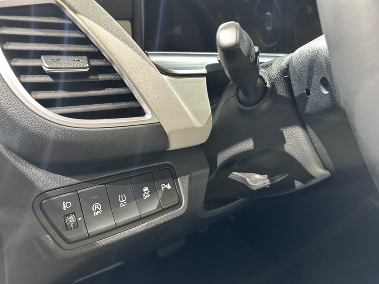 Ảnh thực tế KIA Seltos 2024: cao cấp hơn, bổ sung trang bị ảnh 9