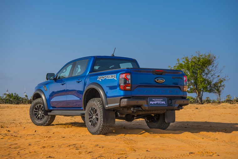 Ford Ranger Raptor tăng tính khí động học nhờ học tập xe thể thao Mustang ảnh 4
